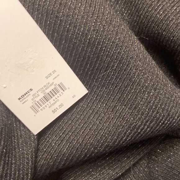 NWT - InTempo off shoulder Black Turtleneck textured top Size 2X - Picture 4 of 4